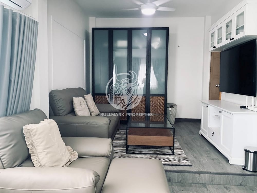 spacious-3-bedroom-house-for-rent-in-uraiwan-park-view-east-pattaya-bmh1796