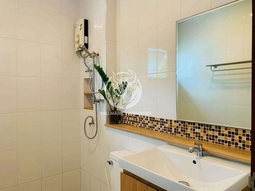 spacious-3-bedroom-house-for-rent-in-uraiwan-park-view-east-pattaya-bmh1796