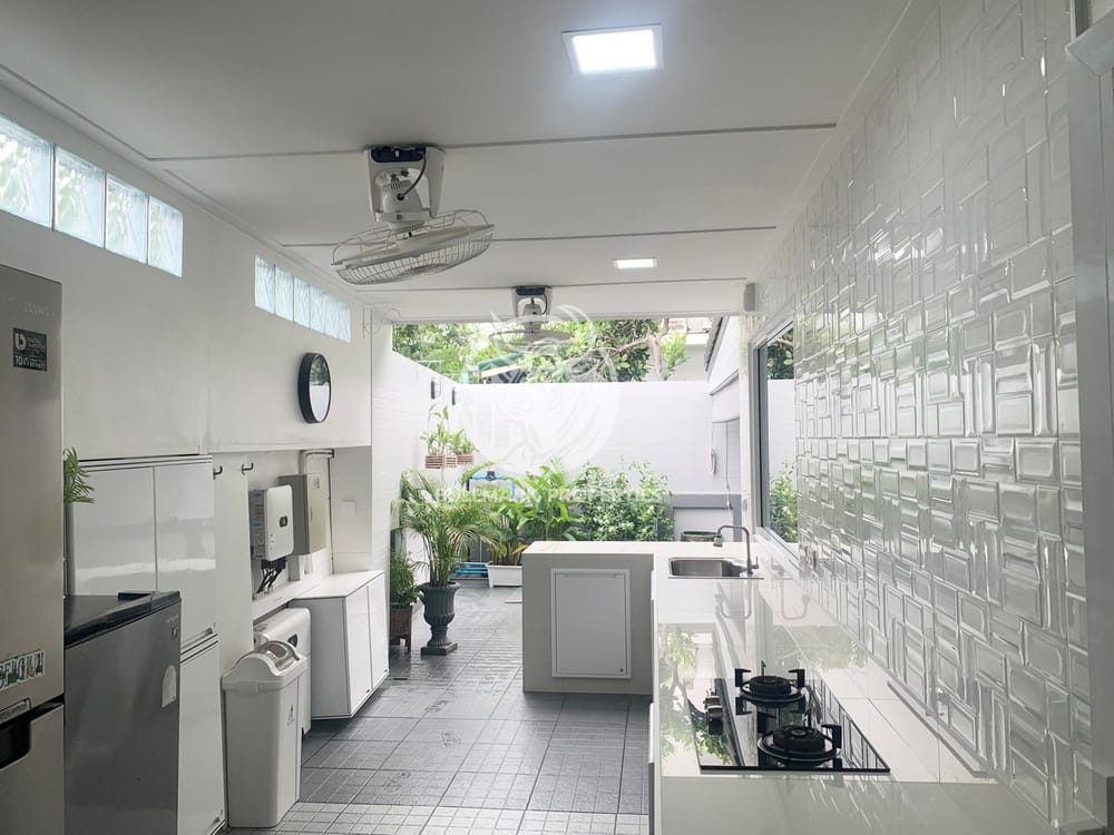 spacious-3-bedroom-house-for-rent-in-uraiwan-park-view-east-pattaya-bmh1796