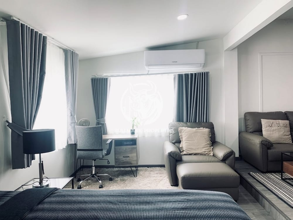spacious-3-bedroom-house-for-rent-in-uraiwan-park-view-east-pattaya-bmh1796