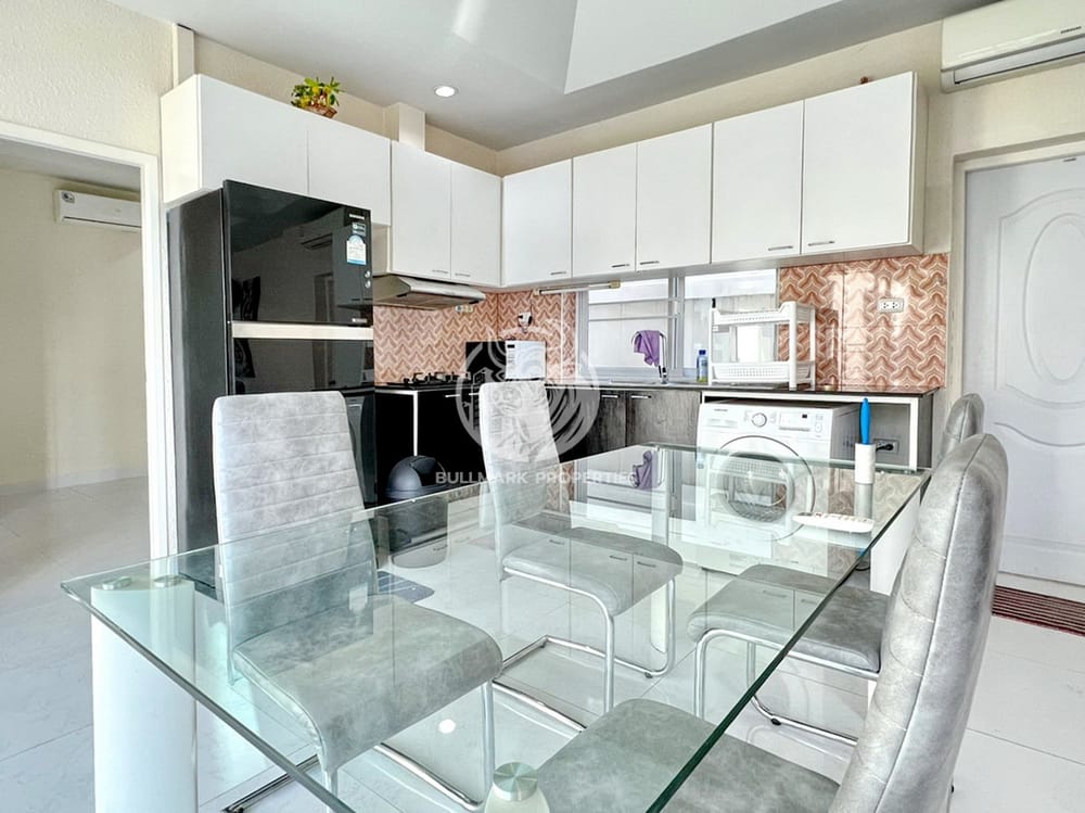charming-3-bedroom-with-private-pool-for-rent-on-east-pattaya-bmh1797