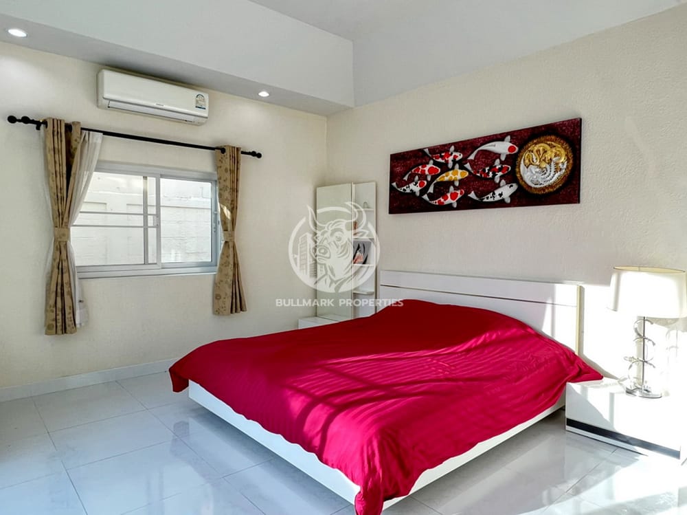 charming-3-bedroom-with-private-pool-for-rent-on-east-pattaya-bmh1797