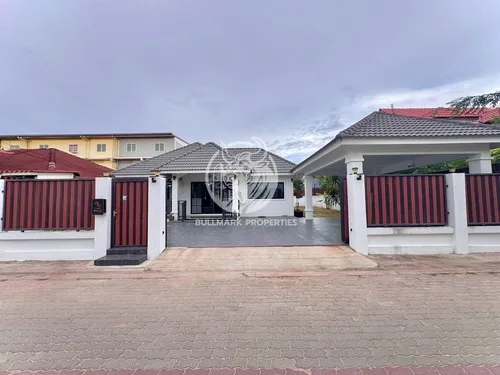 pet-friendly-spacious-3-bedroom-house-for-rent-in-park-village-east-pattaya-bmh1798
