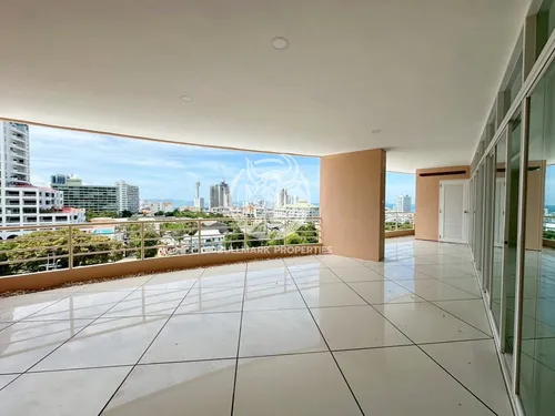 stunning-1-bedroom-sea-view-condo-for-sale-in-executive-residence-iv-pratumnak-ideal-for-public-transport-access-bmc1800