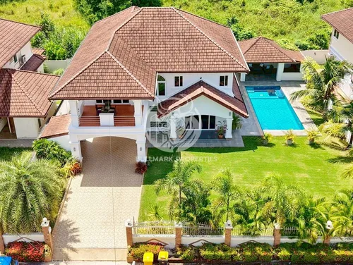modern-style-house-close-to-the-lake-mabprachan-for-rent-bmh1835