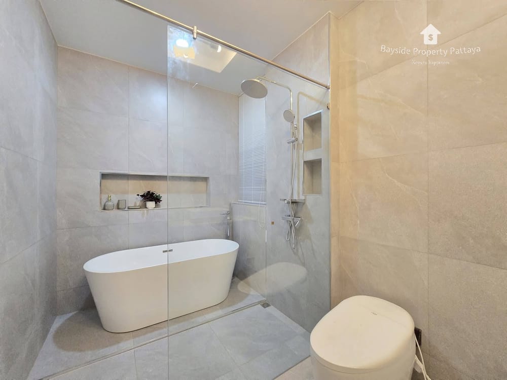 Stunning 3-Bedroom Pool Villa for Sale in Nordic Park Hill, Pratumnak 29