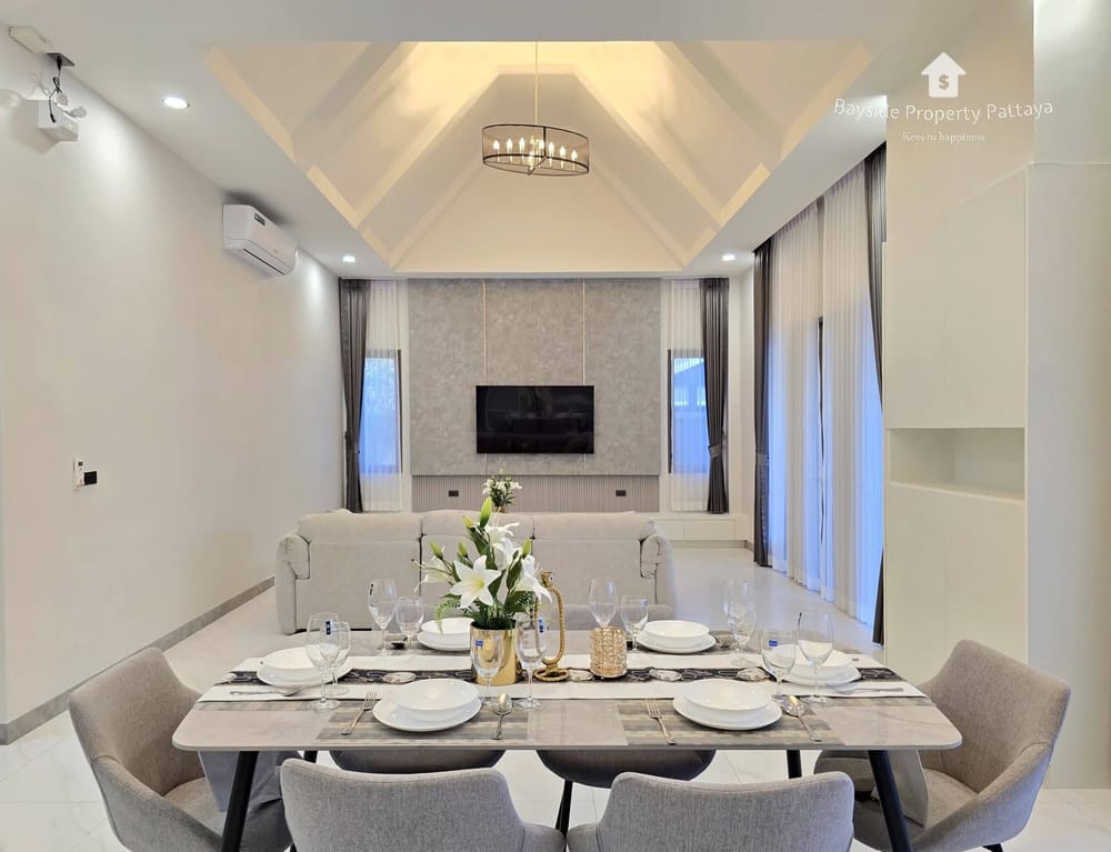 Stunning 3-Bedroom Pool Villa for Sale in Nordic Park Hill, Pratumnak 11