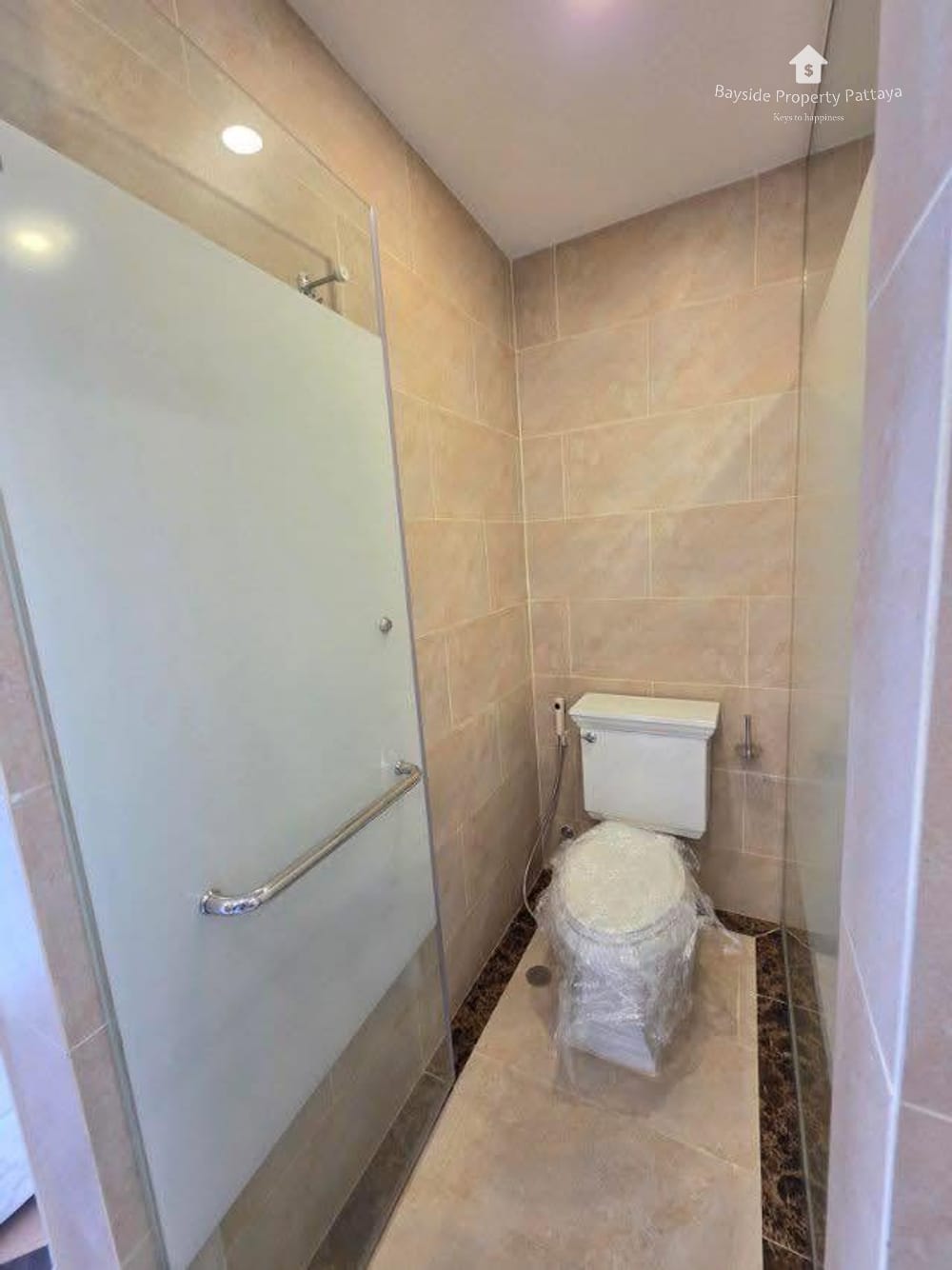 1-Bedroom Condo for Sale in Espana Condo Resort Pattaya with 24/7 Security 15