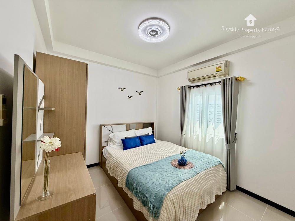 3-Bedroom Detached House For Sale in East Pattaya - Pet Friendly with Air Conditioning 10
