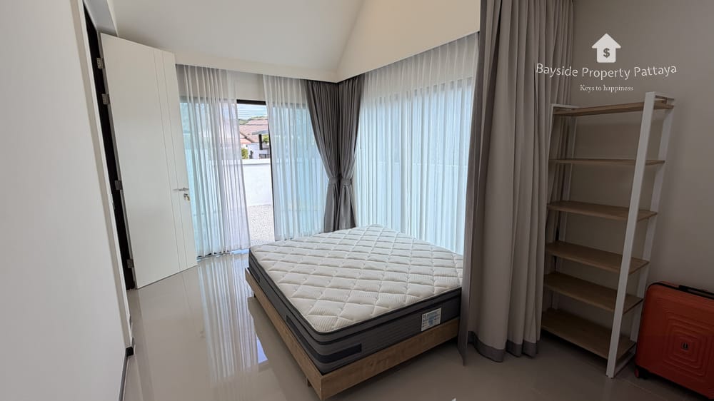 Pet-Friendly 2-Bedroom House for Sale in The Maple Pattaya, East Pattaya 21
