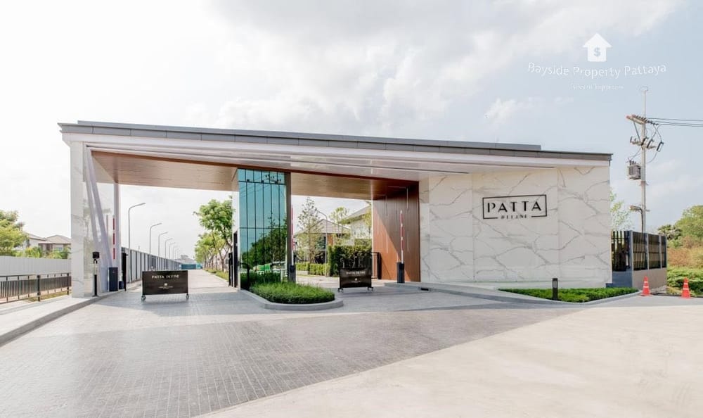 3-Bedroom House for Sale in Nong Pla Lai, Pattaya - 24/7 Security 2