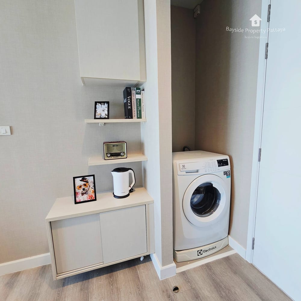Modern 1-Bedroom Condo for Sale in Centric Sea, Pattaya City with Stunning City View and 24/7 Security 20