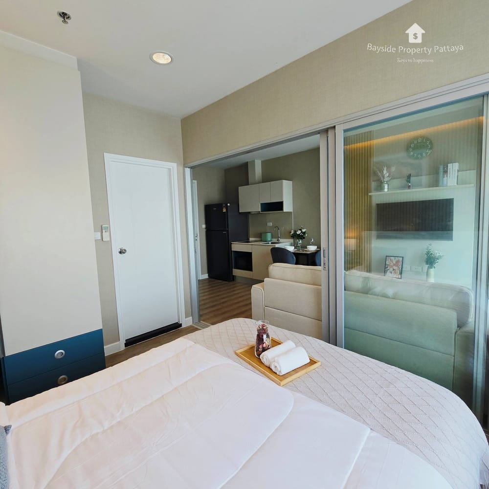 Modern 1-Bedroom Condo for Sale in Centric Sea, Pattaya City with Stunning City View and 24/7 Security 24