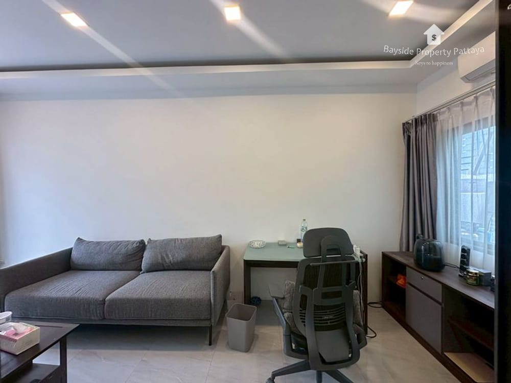 Secure 4-Bedroom House for Sale in Nong Pla Lai, Pattaya 5