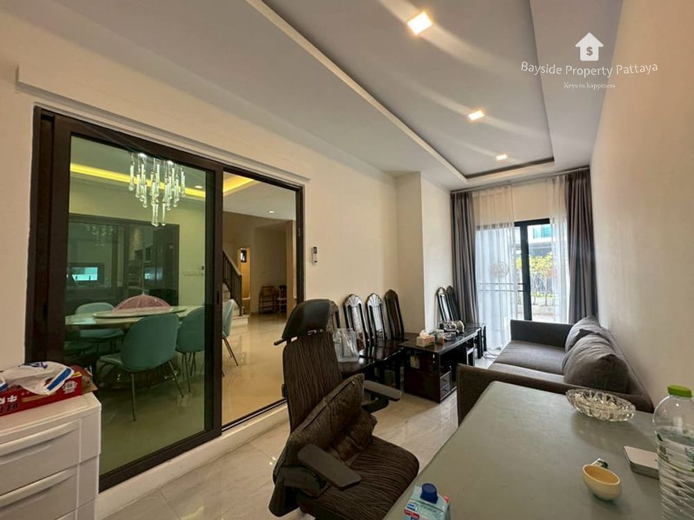 Secure 4-Bedroom House for Sale in Nong Pla Lai, Pattaya 7