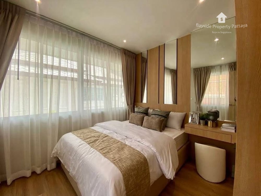 Geräumige Villa (4 SZ) zum Verkauf in East Pattaya, z.B. „The Meadows“ – nahe Restaurants 6
