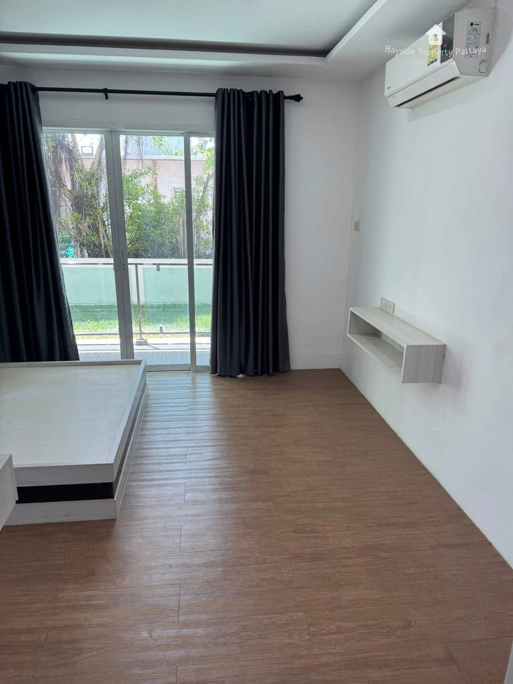 Pet-Friendly Hotel For Sale Near Restaurants in Pattaya City 4