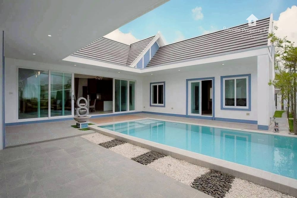 芭提雅东区泳池别墅260平米5室5卫出售 2