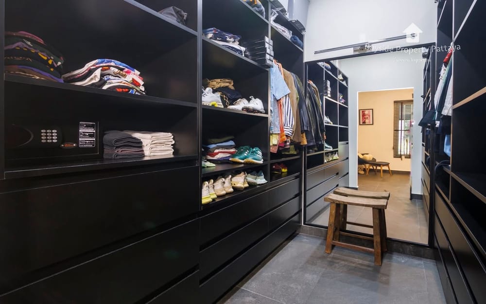ขาย 2 ห้องนอน บ้าน ใน พัทยาตะวันออก, พัทยา 21
