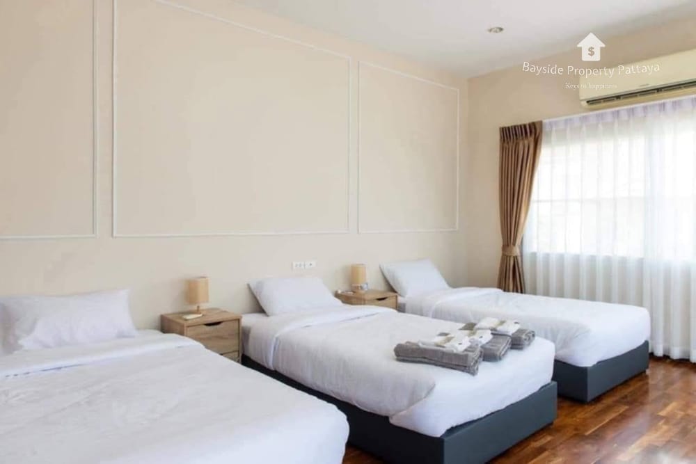 4-Bedroom Villa for Rent in Central Park Hillside, East Pattaya with Air Conditioning 11