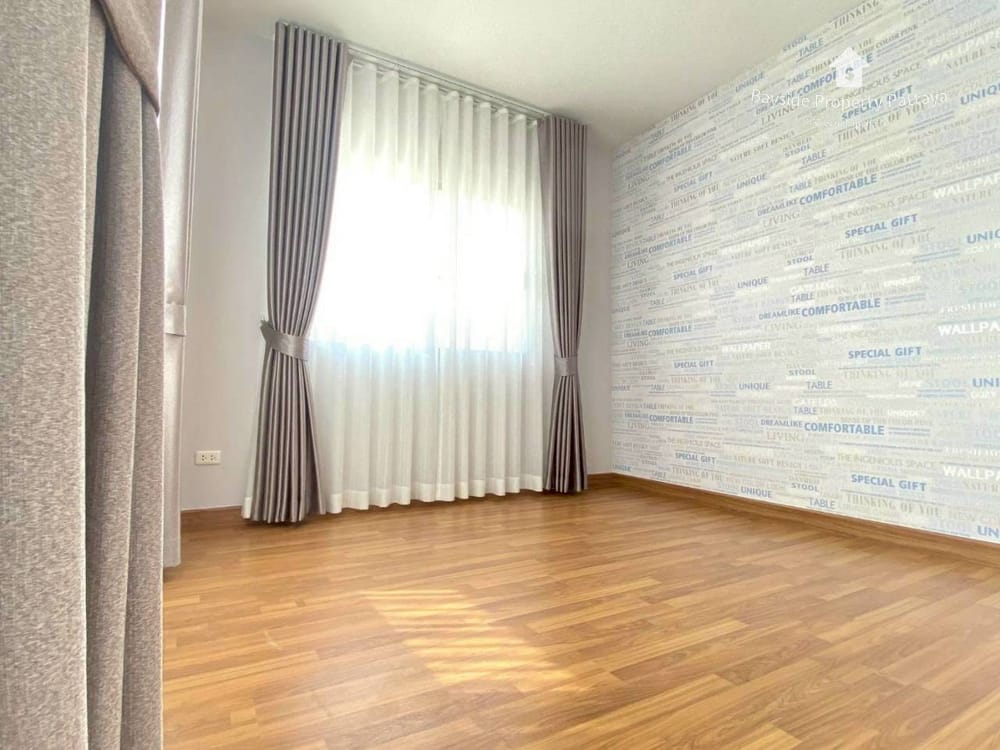 For Sale: 3-Bedroom House in Baan Klang Suan, Nong Pla Lai, Pattaya - Pet Friendly with 24/7 Security 4