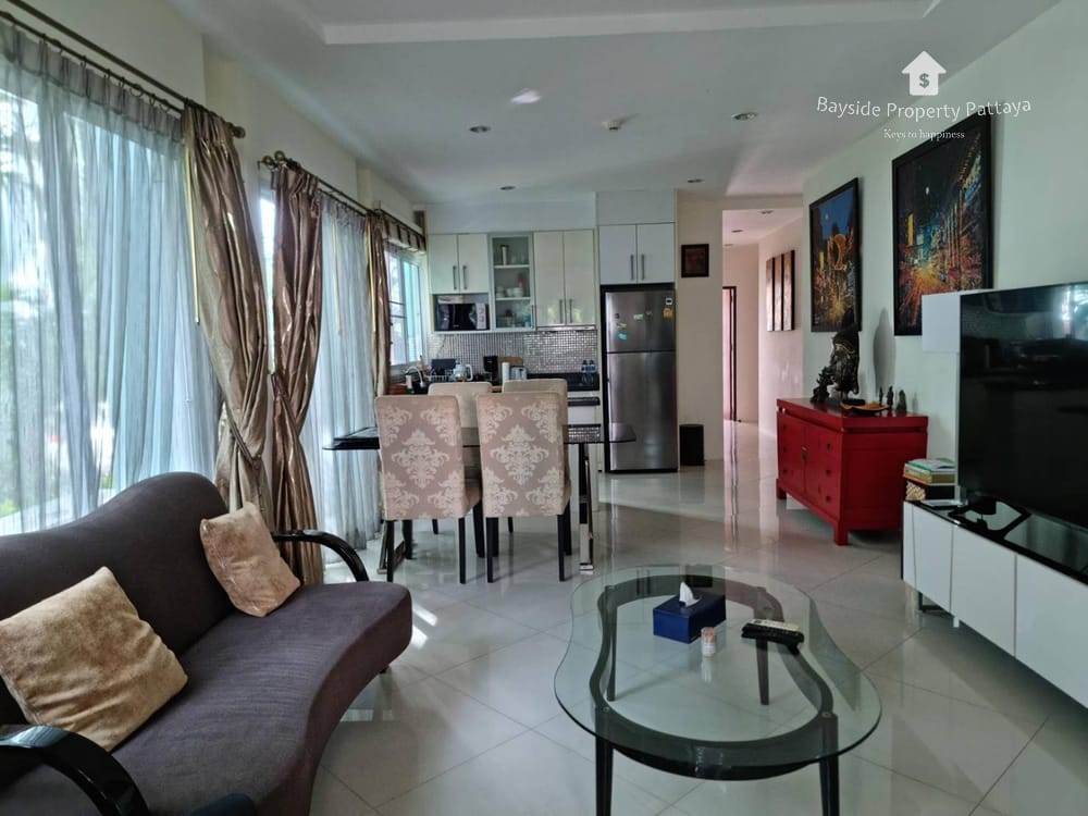 2-Bedroom Condo for Sale in Diamond Suites Resort, Pattaya City 3