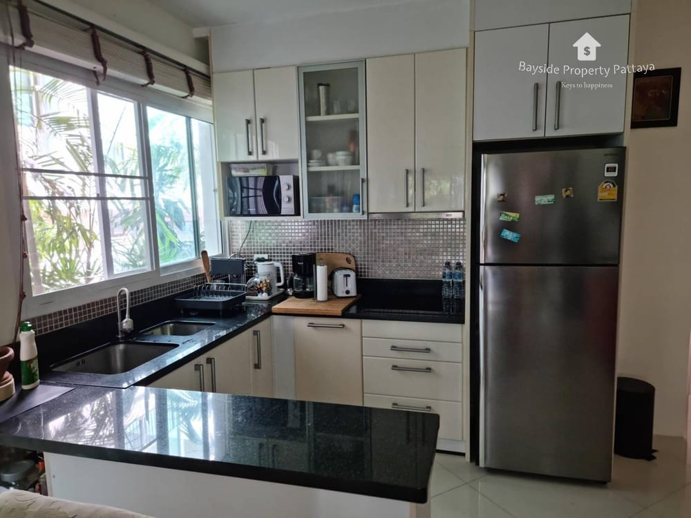 2-Bedroom Condo for Sale in Diamond Suites Resort, Pattaya City 10