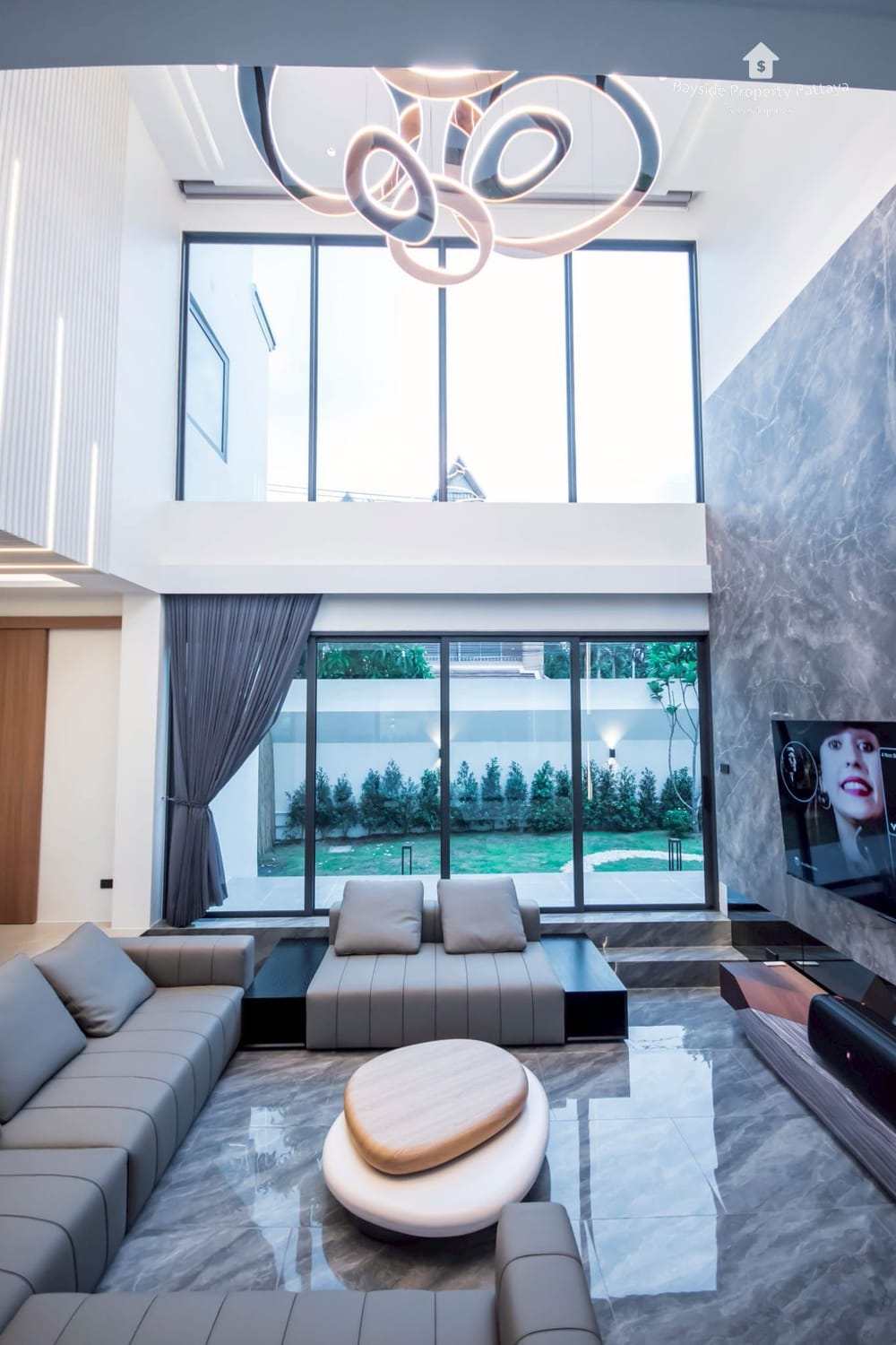 Spacious 7-Bedroom Villa for Sale and Rent in Nagawari Villa, Jomtien 21