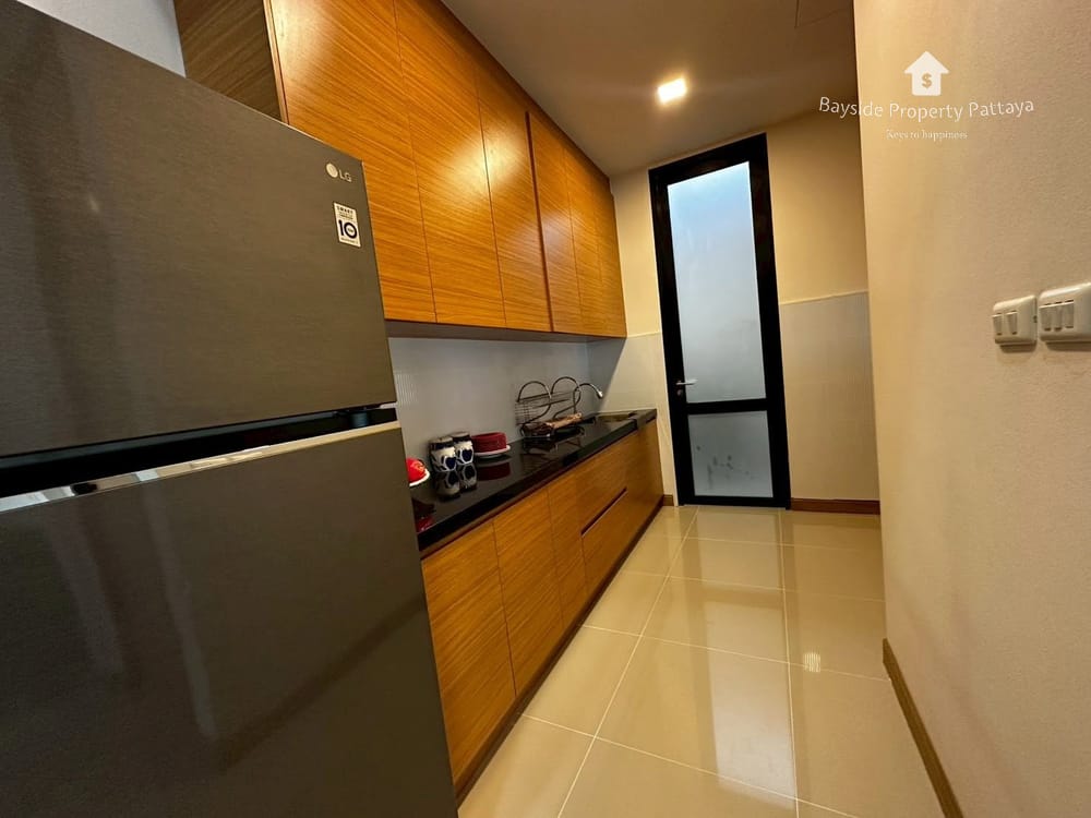Stylish 2-Bedroom House for Sale in East Pattaya with Air Conditioning 6