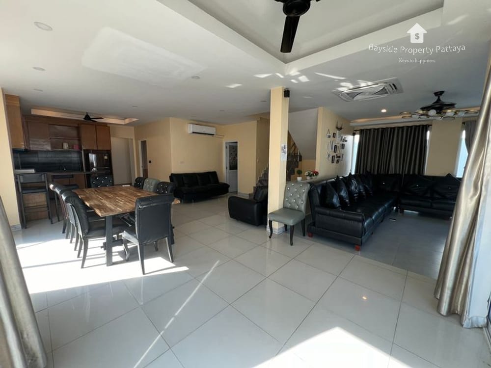 Geräumige Villa mit 7 Schlafzimmern zum Verkauf und zur Miete in der View Point Villa Jomtien, Pattaya 18
