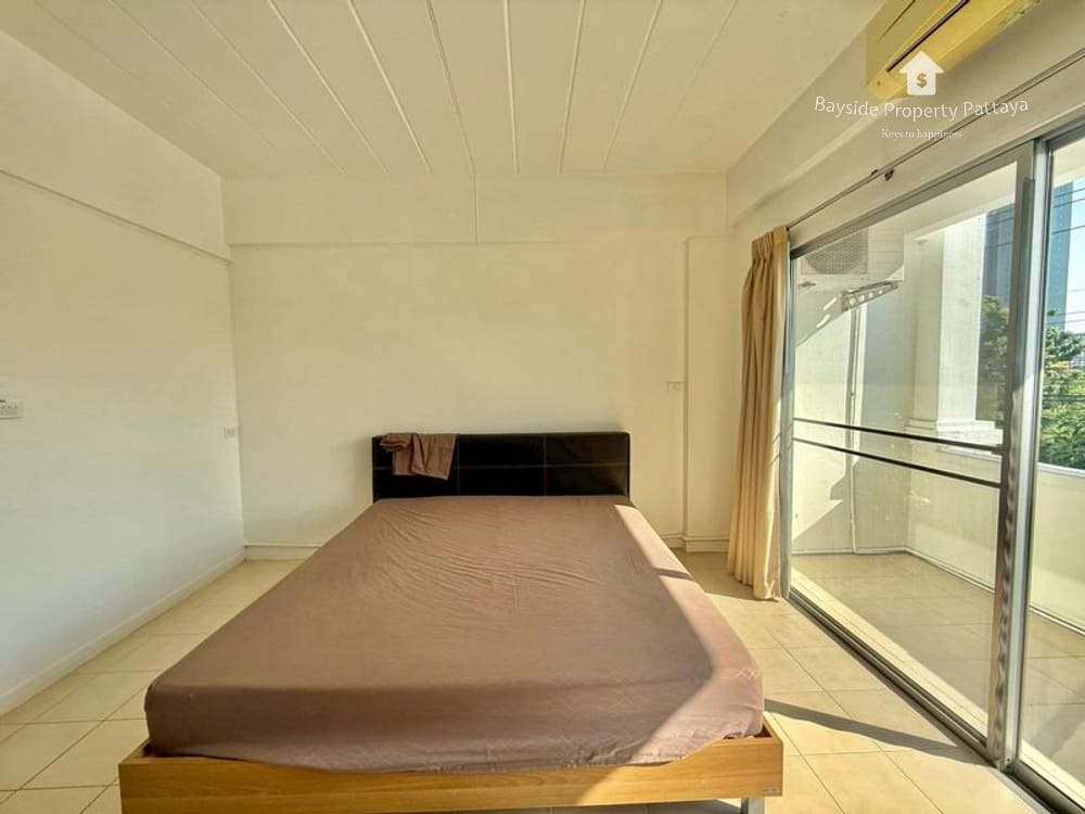 ขาย 1 ห้องนอน คอนโด ใน มาเจสติค จอมเทียน (Majestic Jomtien) 3