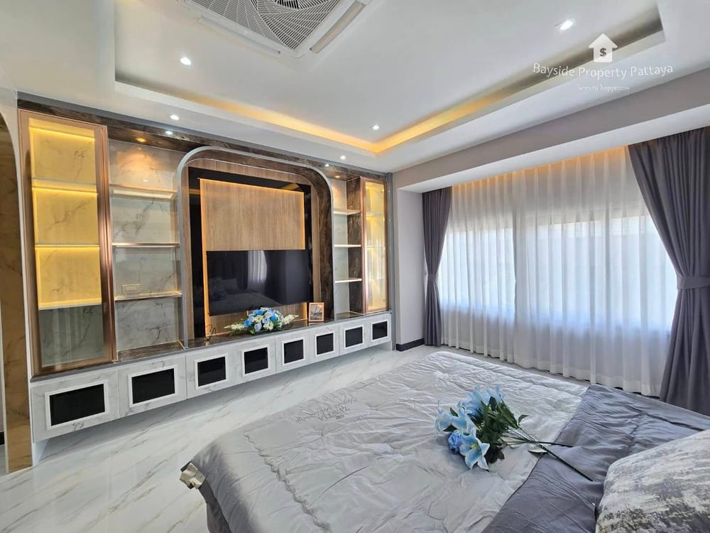 ขาย 4 ห้องนอน บ้าน ใน พัทยา, พัทยา 33