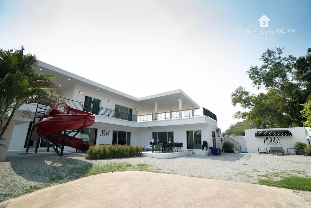 6-Bedroom Pool Villa for Sale or Rent in East Pattaya - Pet Friendly with Air Conditioning 8