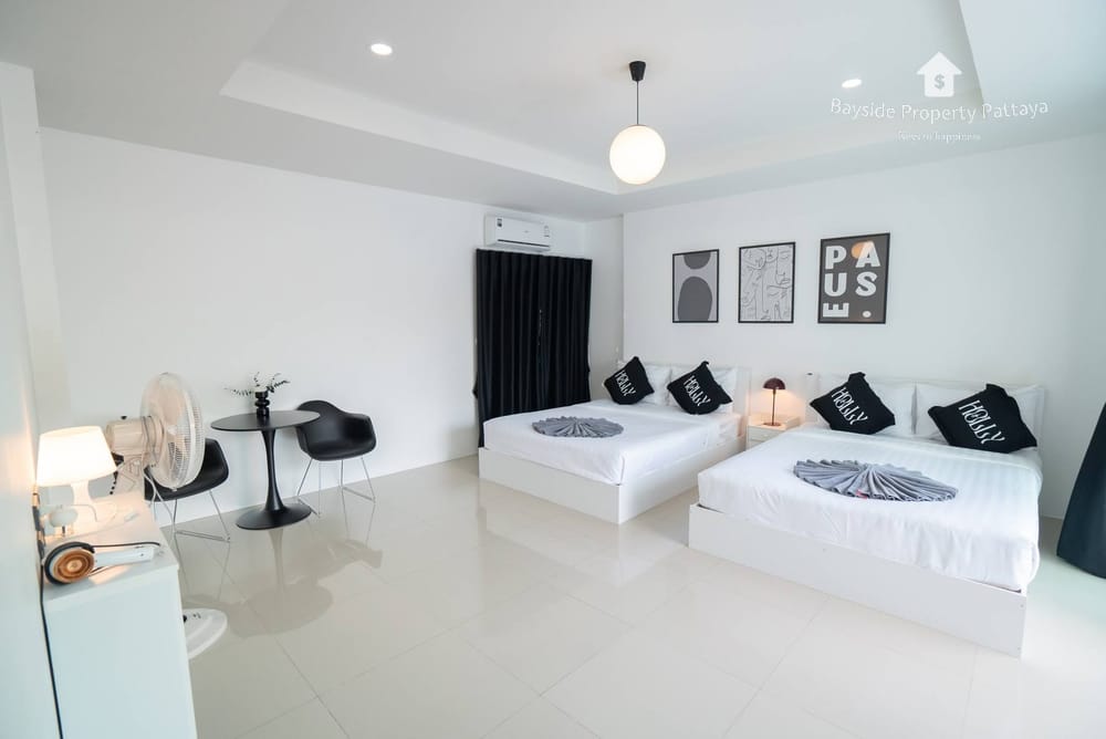 6-Bedroom Pool Villa for Sale or Rent in East Pattaya - Pet Friendly with Air Conditioning 9