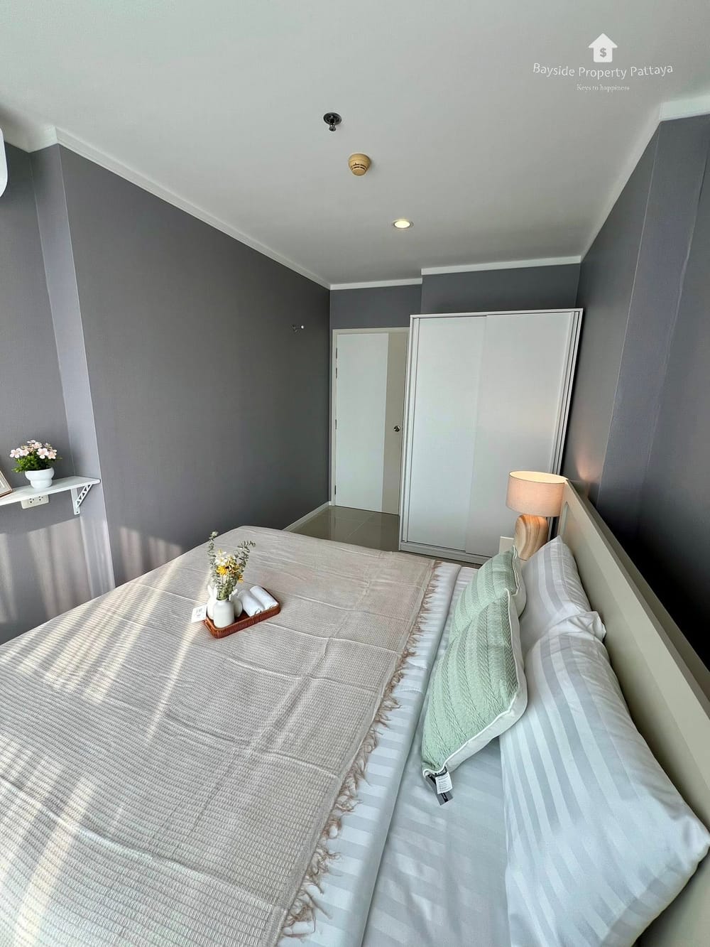 Sea View Condo for Sale in Lumpini Park Beach Jomtien, Pattaya with Air Conditioning 8