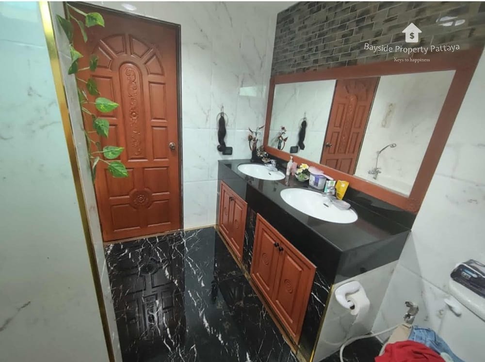Baan Balina 2: Charmantes Haus mit 3 Schlafzimmern im Osten Pattayas 32