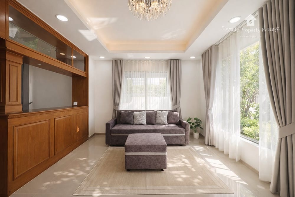 3-Bedroom Townhouse for Sale in East Pattaya with Air Conditioning 11
