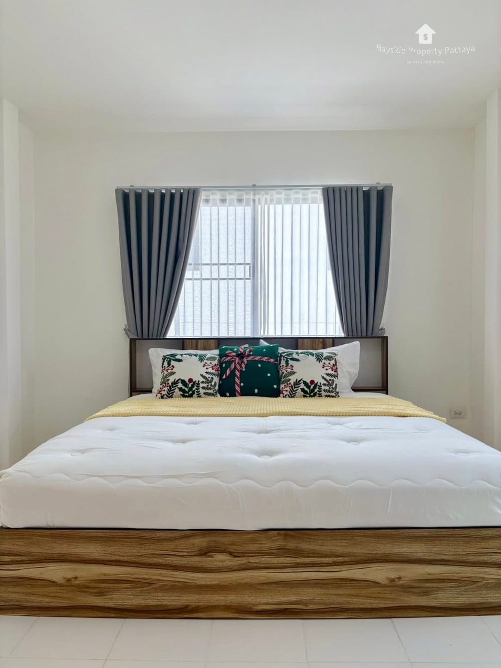 3-Bedroom Townhouse for Sale in East Pattaya with Air Conditioning 25