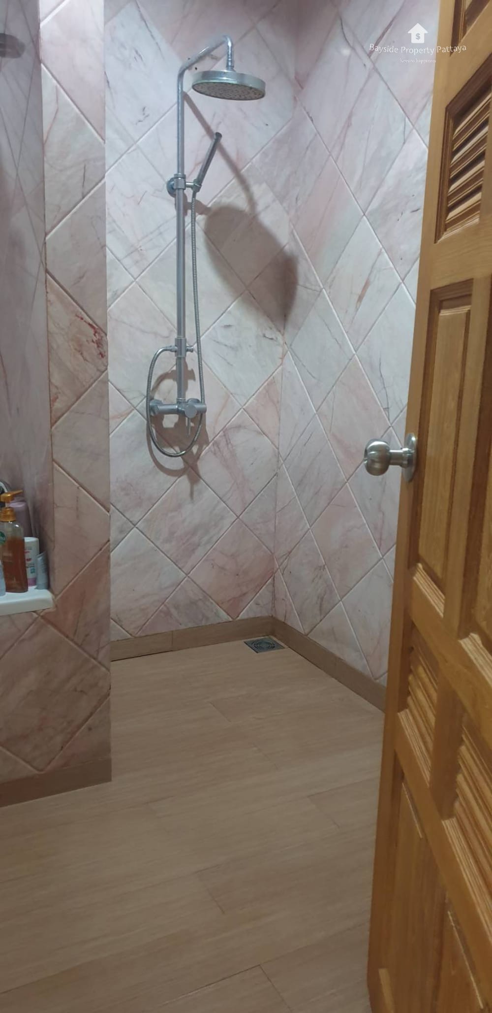 ขาย 3 ห้องนอน บ้าน ใน พัทยาตะวันออก, พัทยา 21