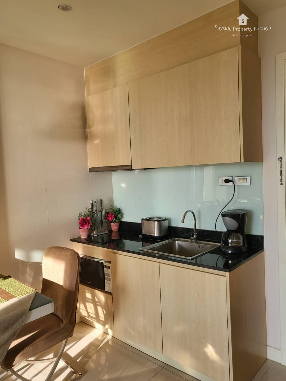 Sea View Condo for Rent in Grande Caribbean, Jomtien, Pattaya with 24/7 Security 14