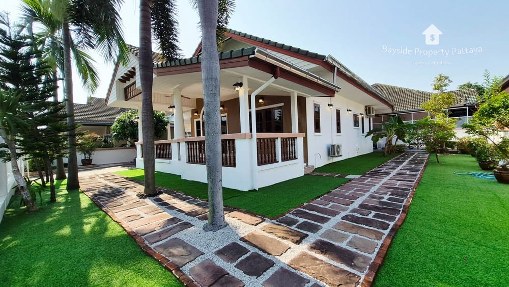 3-Bedroom Detached House with Air Conditioning for Sale in Huai Yai, Pattaya 11