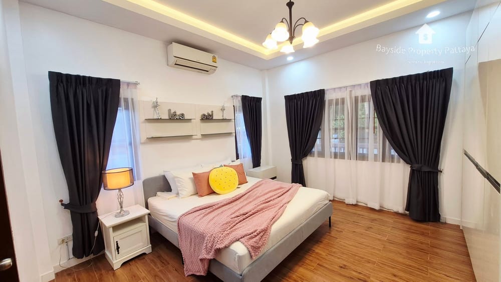 3-Bedroom Detached House with Air Conditioning for Sale in Huai Yai, Pattaya 21