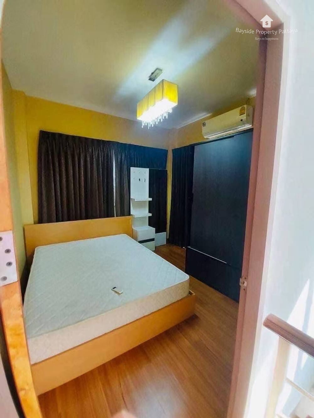 4-Bedroom Detached House for Sale in Uraiwan Park View, East Pattaya - Pet Friendly with AC 8