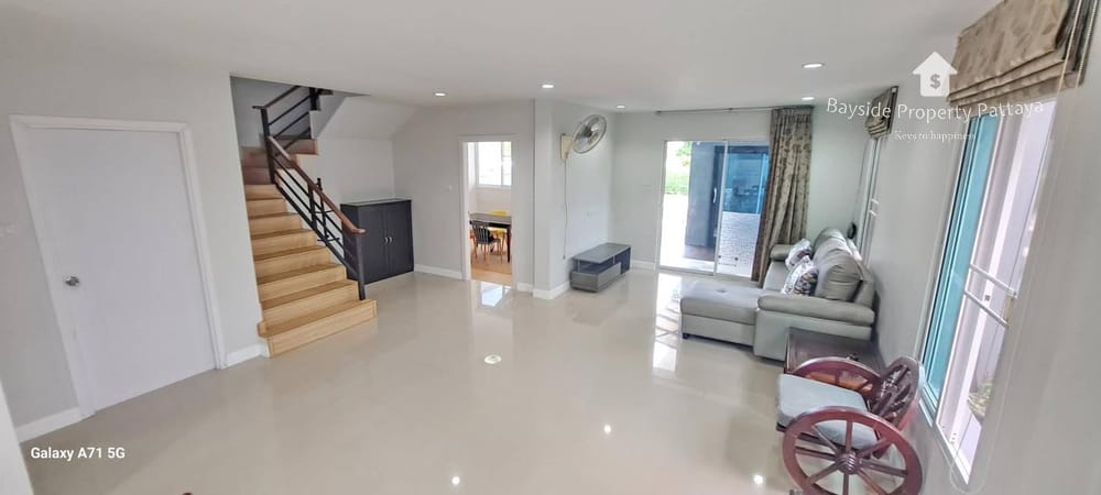 Geräumiges Einfamilienhaus (4 Schlafzimmer) in Ost-Pattaya zu verkaufen – Haustierfreundlich & Klimatisiert 3