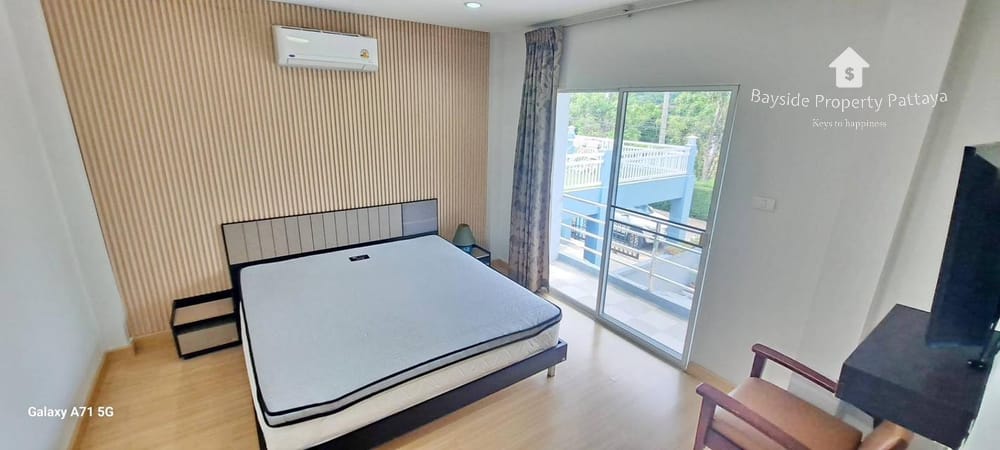 Geräumiges Einfamilienhaus (4 Schlafzimmer) in Ost-Pattaya zu verkaufen – Haustierfreundlich & Klimatisiert 18