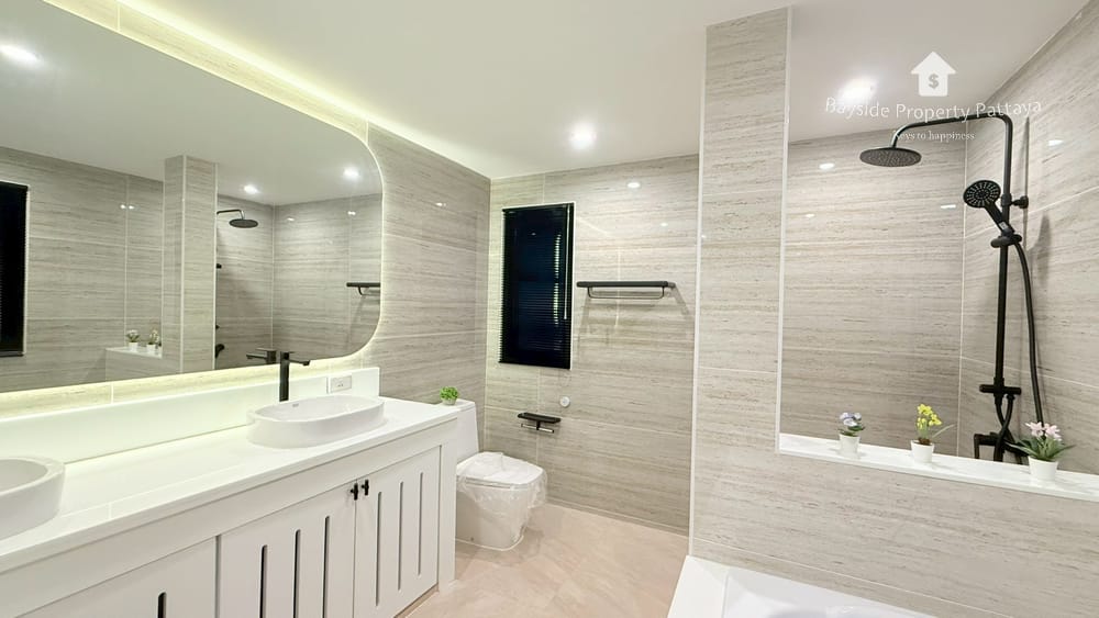 3-Bedroom Villa for Sale in Nibbana Shade, East Pattaya - Pet Friendly with 24/7 Security 7