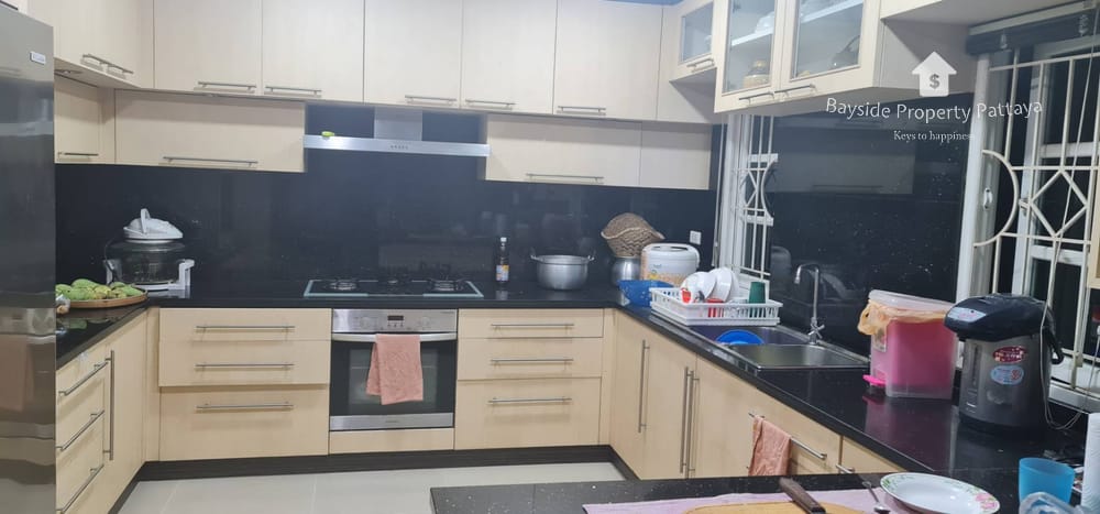 Продам 4-к. дом, 250м², ЖК Pattaya Park Hill 19