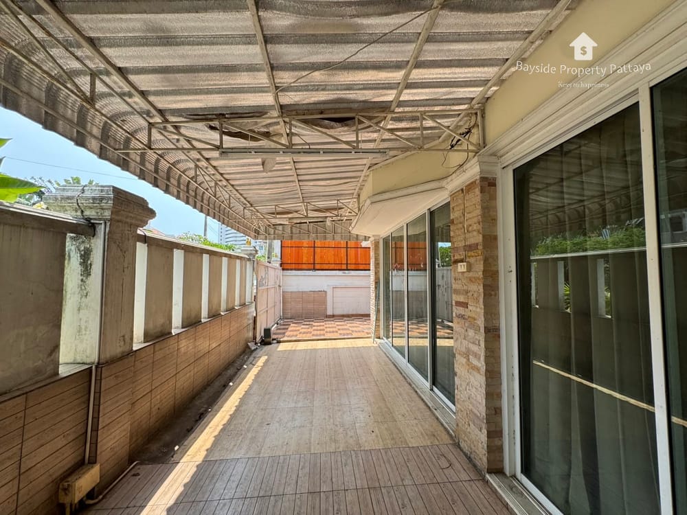 Продается 4-к. дом, 300м², в ЖК «Jomtien», Паттайя 16