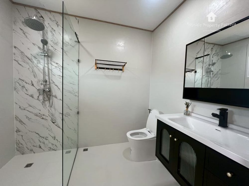 芭提雅中天海滩View point Villa Jomtien泳池别墅248平米4室4卫出售 19