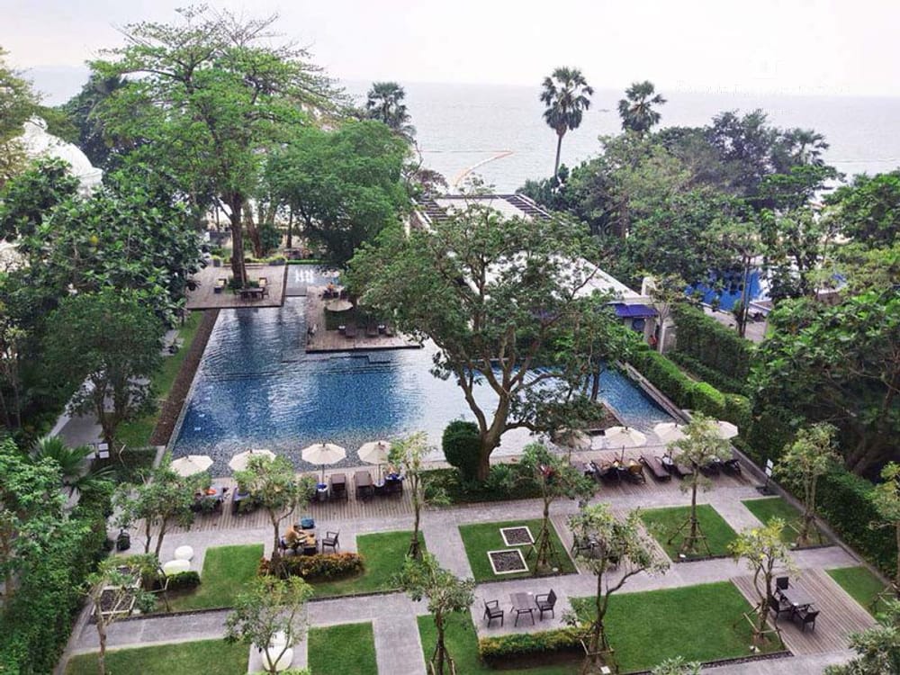 Sea View Condo for Sale in Zire Wongamat, Pattaya - 2 Bedrooms with 24/7 Security 2